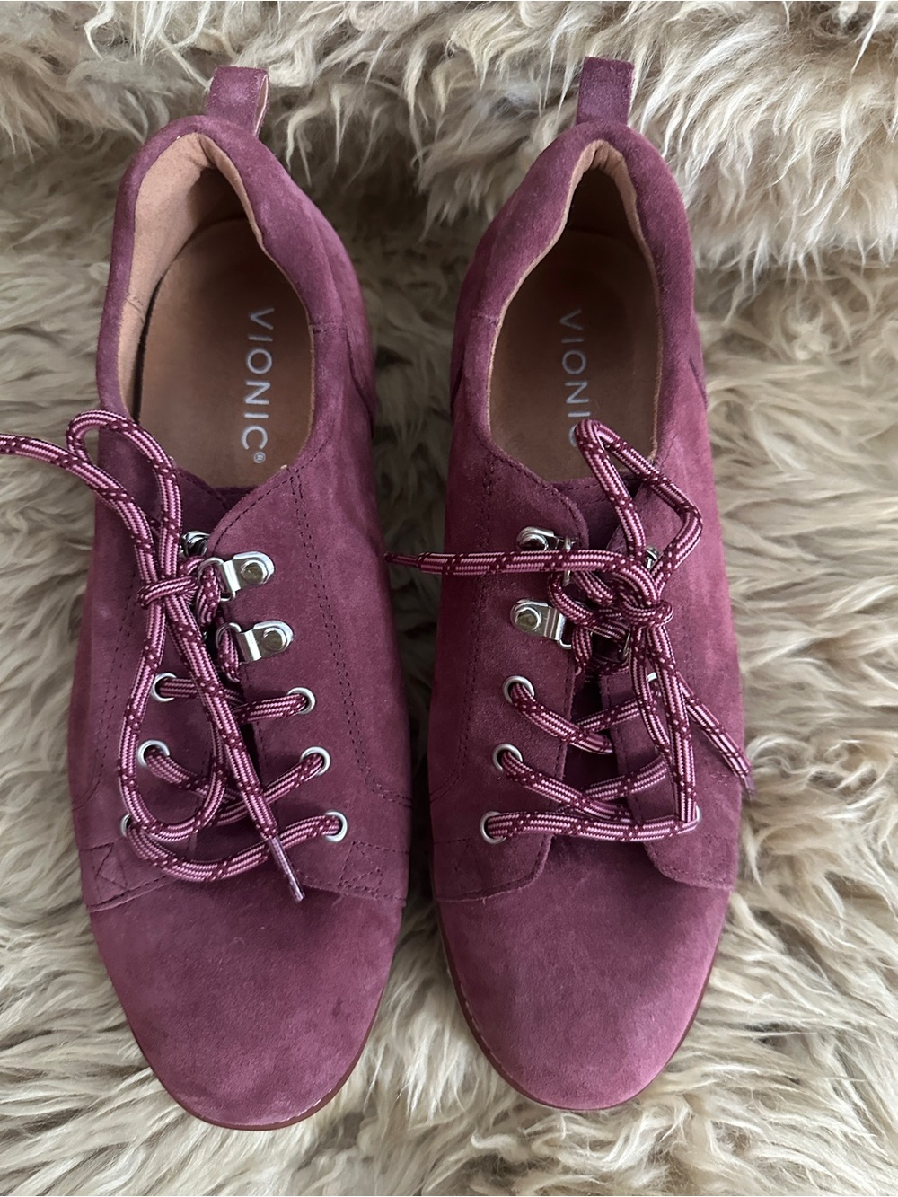Vionic Women's Burgundy Suede Lace-Up Sneakers